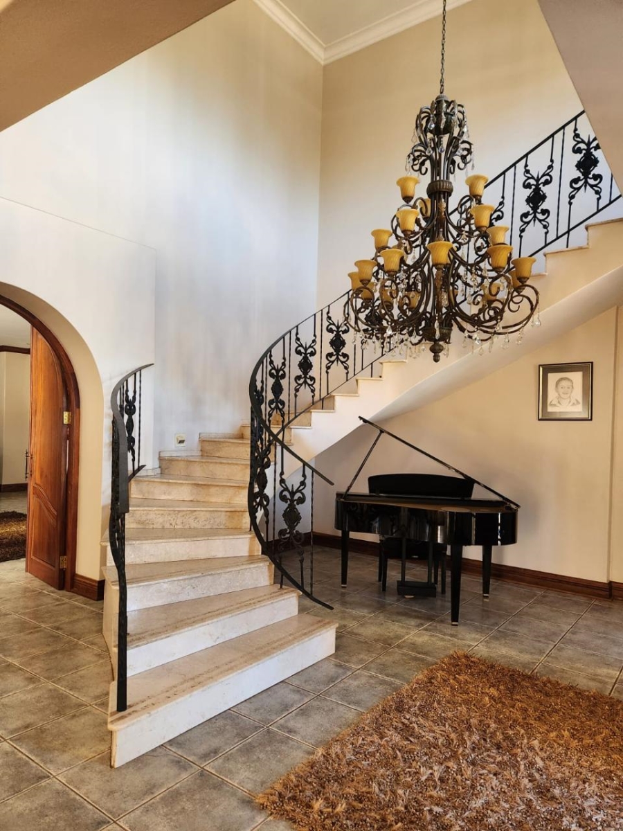 4 Bedroom Property for Sale in Wilkoppies North West